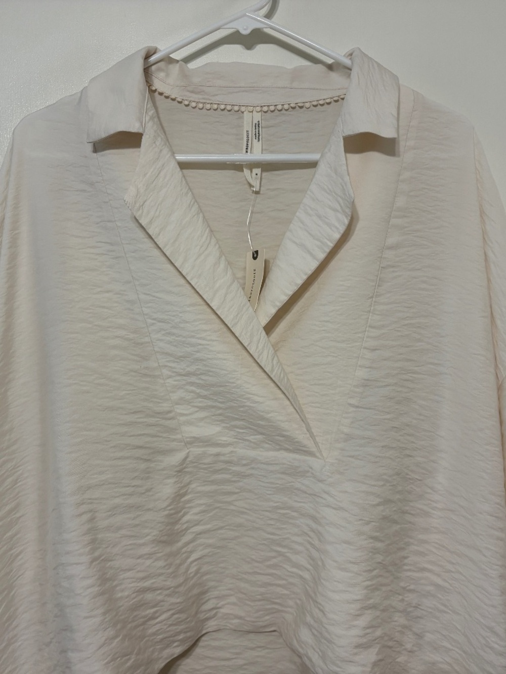 Anthropologie Women's S/S Oversized High-Low V-Neck Shirt Top Blouse M Cream NWT - Picture 2 of 10